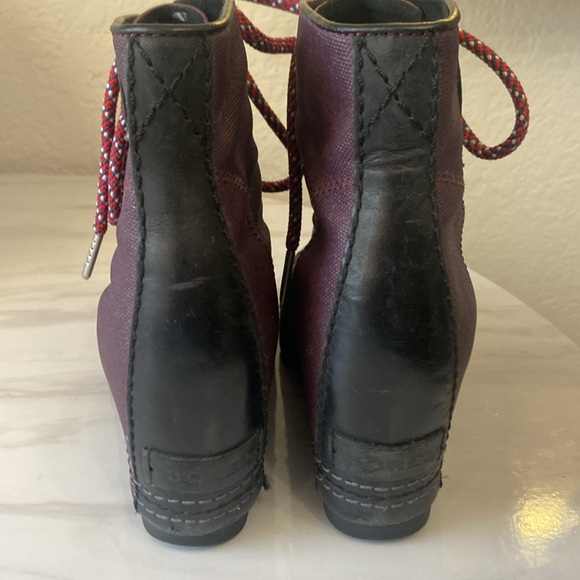 Sorel PDX Hidden Wedge Boots, size US women’s 6 - Picture 3 of 8